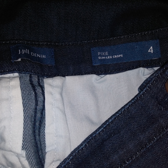 J.Jill  Denim PIXIE Slim Leg Crops jeans size 4 - Picture 4 of 7